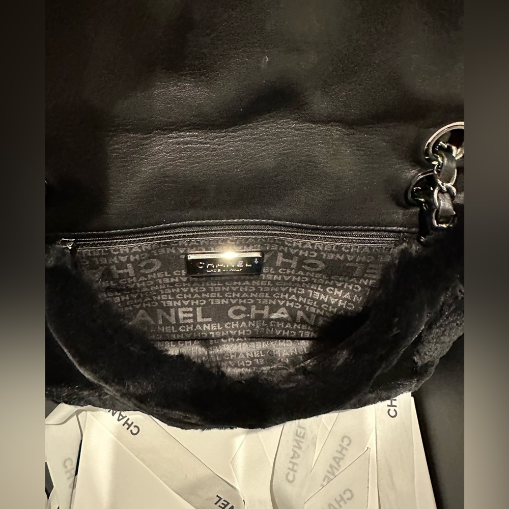 CHANEL  Handbag - Picture 5 of 7